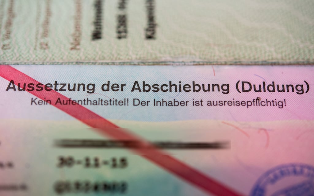 Weil sie üner Italien nach Deutschland gekommen war, erhielt eine junge Mutter leinerlei Unterstützung. Die Frau aus dem Sudan wird in Deutschland nun geduldet.