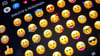 Im Amtsgericht Schönebeck muss sich eine Rentnerin verantworten, weil sie auf der Plattform TikTok Herzen postete. Die 72-Jährige fühlt sich missverstanden. Was genau sind die Hintergründe?  
