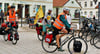Für mehr Radwege und eine Verkehrswende wurde mit einer Aktion im August 2023 auf dem Marktplatz geworben. Dort könnte im Rahmen des anstehenden Stadtradelns eine gemeinsame Tour beginnen. 