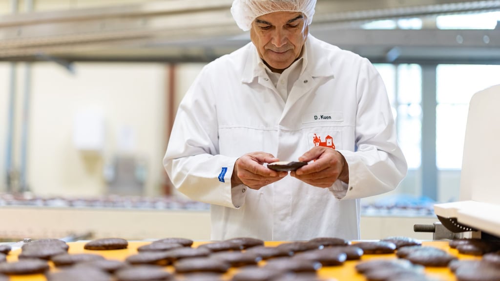Schon bald kommen die ersten Lebkuchen, Stollen und Zimtsterne in den Handel.