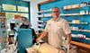 Jan Sittig in seiner Sandersdorfer Apotheke