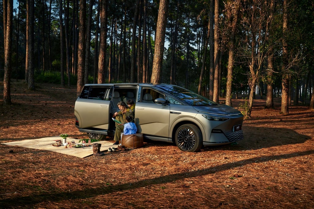 Neue Modelle für Familien: Chinesische Vans wie der Xpeng X9 werden auch für den europäischen Markt erwartet.