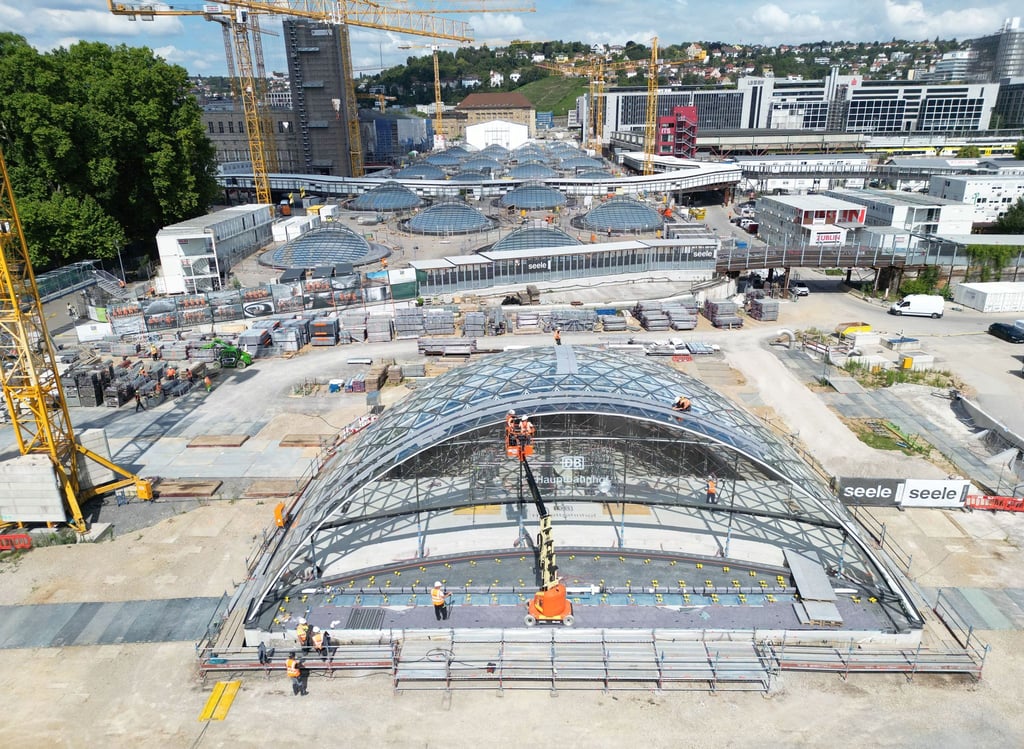 Deutlich teurer als zu Beginn geplant: Das Bahnprojekt Stuttgart 21. (Archivbild)