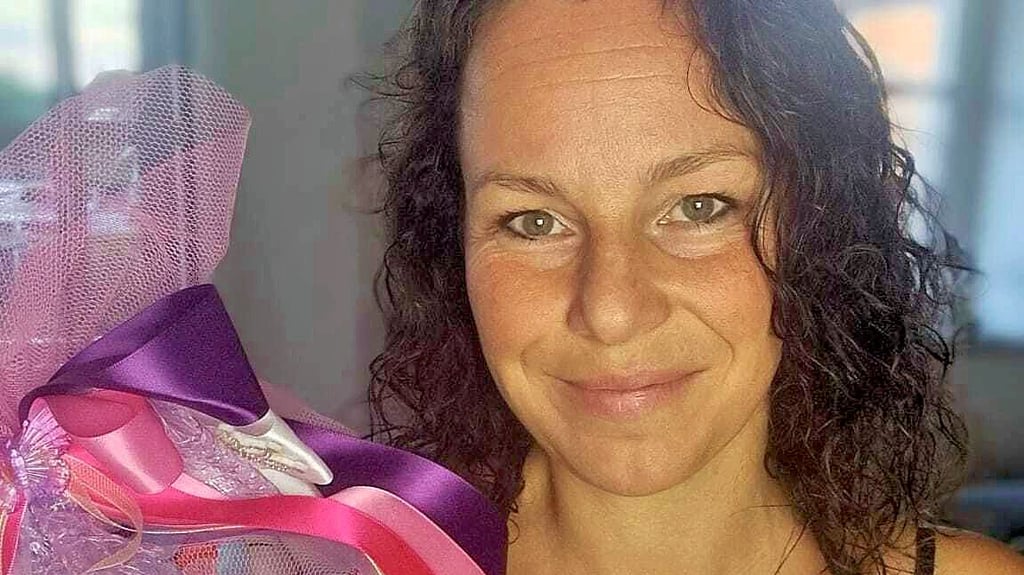 Anica Schütz sorgt bei der Schultüte ihrer Tochter für eine sinnvolle Füllung.