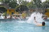 Planschen im Freibad Lützen (Burgenlandkreis): Das Sommerferienticket gilt in der Anlage noch bis zum 31. August.