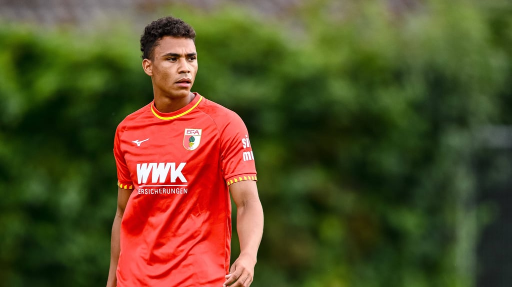 Henri Koudossou soll Spielpraxis sammeln: Wird der Verteidiger vom FC Augsburg an den 1. FC Magdeburg verliehen.