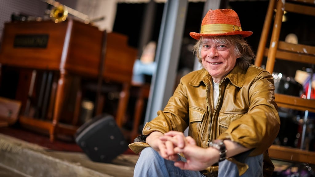 Sogenannte Künstliche Intelligenz nennt der Komiker „KI-Kram“ - Helge Schneider mag deutliche Worte. (Archivbild)