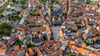 Mitten in Quedlinburg wird zum ersten Spatenstich für ein Projekt eingeladen, auf dessen Realisierung seit Jahren hingearbeitet wird.