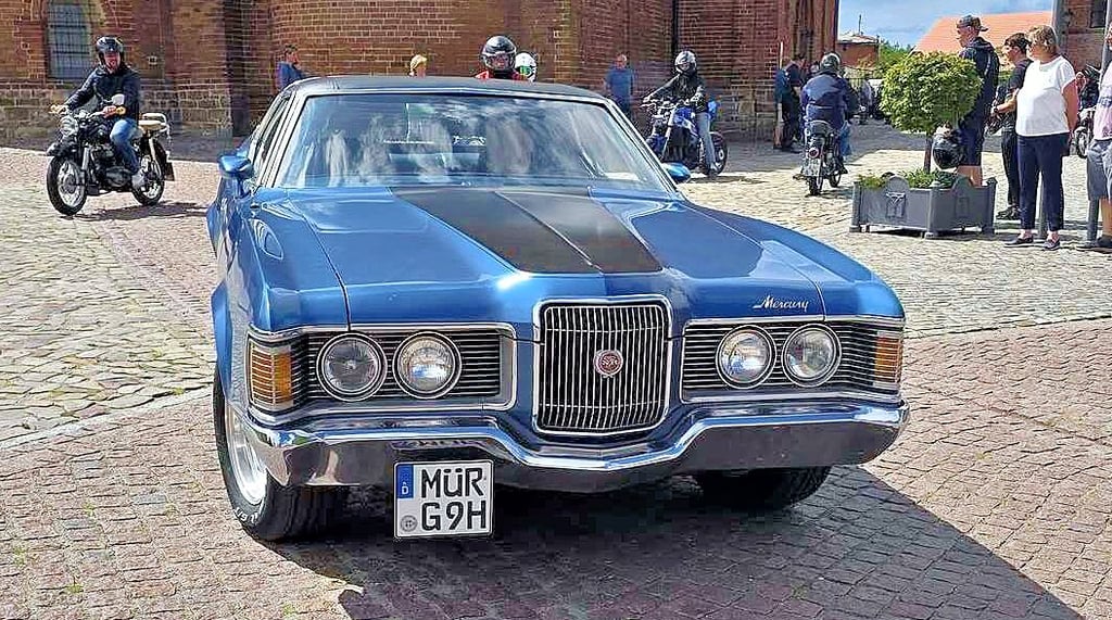 Oldtimerfreunde kamen auch aus dem Nachbarland Mecklenburg.