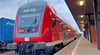 Ab 2028 soll zwischen Burg, Magdeburg und Schönebeck eine neue S-Bahn pendeln. Da sie Mitarbeiter der geplanten Chipfabrik hätte zur Arbeit bringen können, wurde sie von vielen als „Intel-Zug“ bezeichnet.  Nun ist klar, dass der US-Konzern nicht kommen wird. 