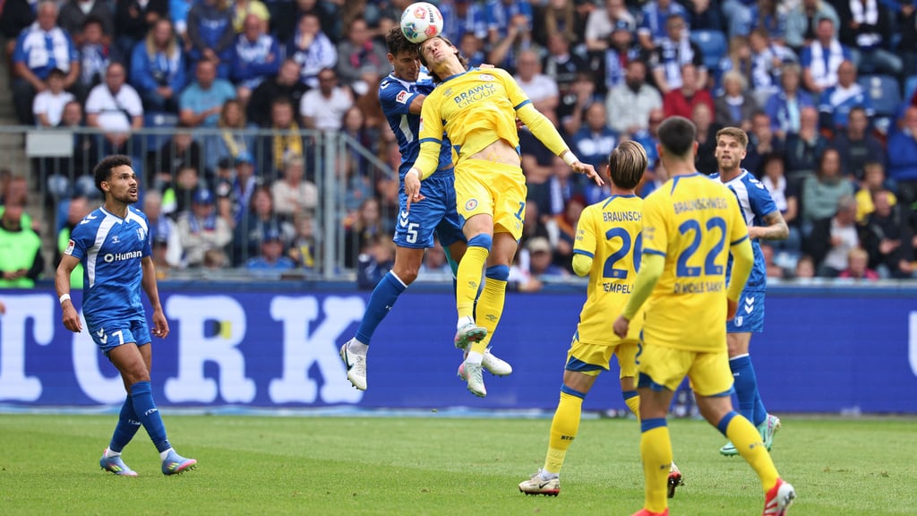 Tobias Müller könnte auch in Dresden in die Kopfballduelle gehen.