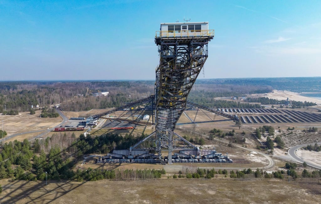 Einblicke in die Bergbau-Tradition in Südbrandenburg: Das Besucherbergwerk F 60 in Lichterfeld beteiligt sich am 3. Tag der Industriekultur in Brandenburg. (Archivbild)