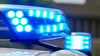 Rettungskräfte brachten den 50-Jährigen in eine Klinik, während die Polizei die Unfallstelle sicherte. (Symbolbild)