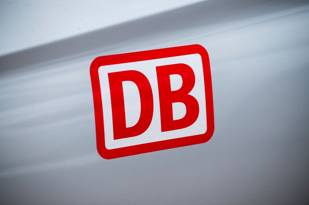 Die Bahn sperrt wegen Bauarbeiten die Trasse zwischen Forchheim und Bamberg - ICEs werden umgeleitet. (Symbolbild)
