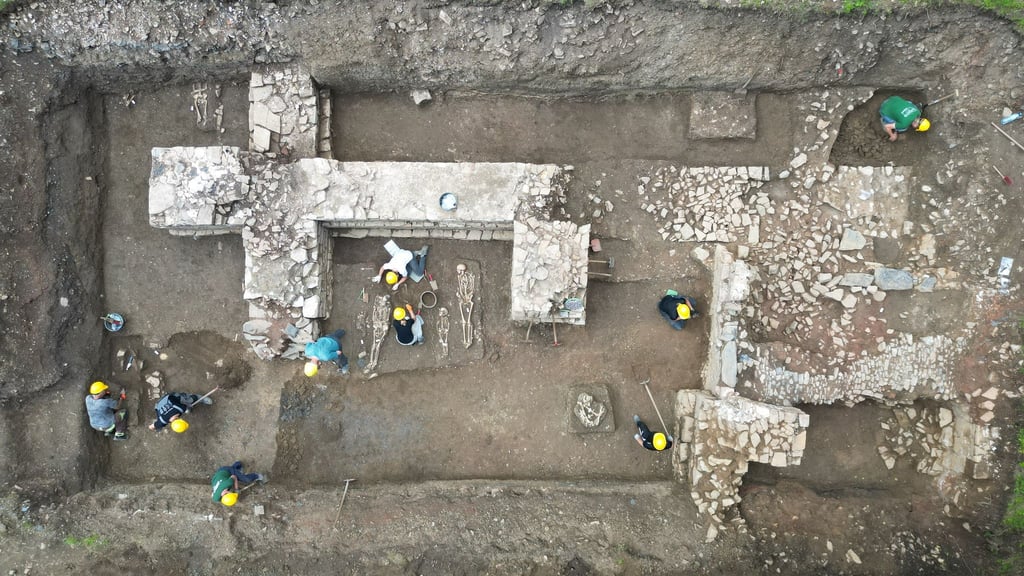 Blick auf Mauerreste am ehemaligen Kloster Himmelpforte. (Archivbild)