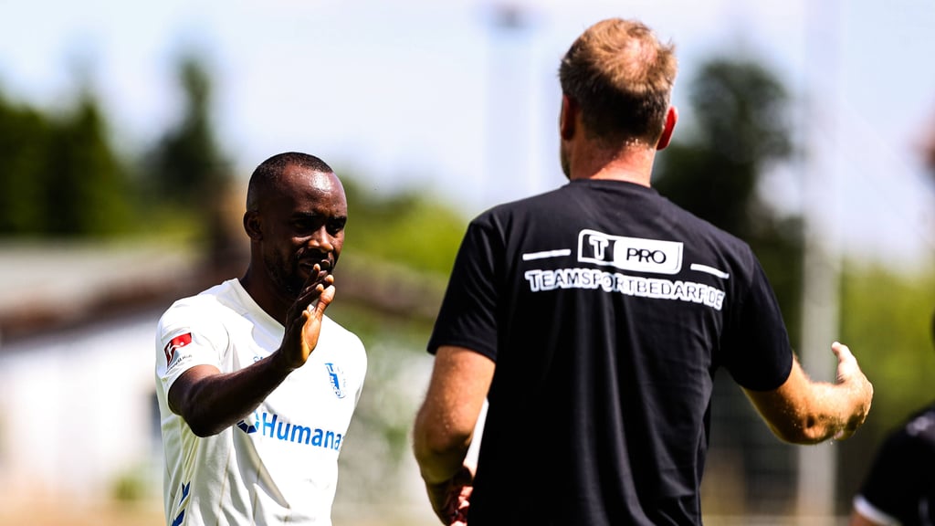 Silas Gnaka ist auch unter dem neuen Coach Markus Fiedler gesetzt beim 1. FC Magdeburg.