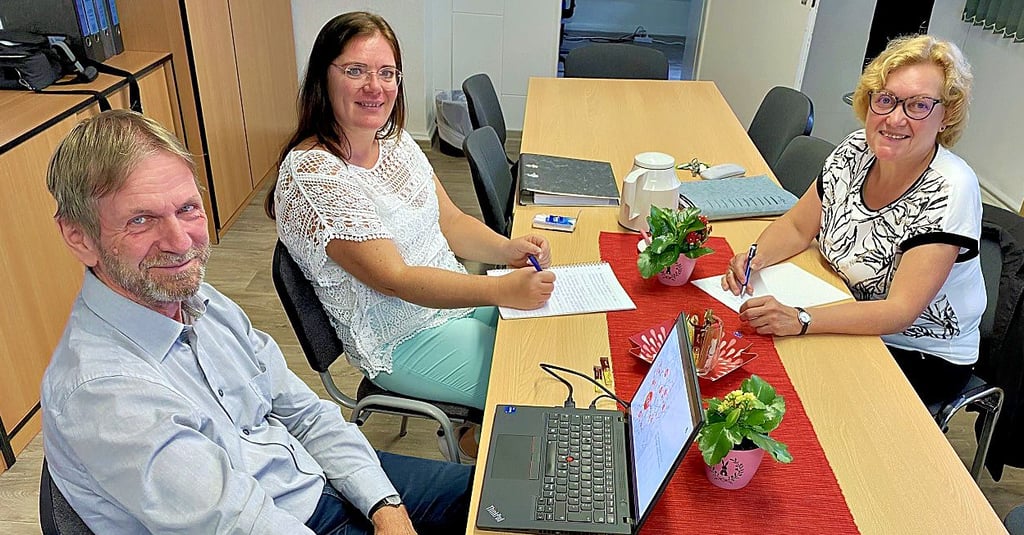 Planen die Altbaumobilisierungsstrategie Staßfurts (von links): Holger Schmidt, Petra Albrecht, Anke Michaelis-Knakowski.
