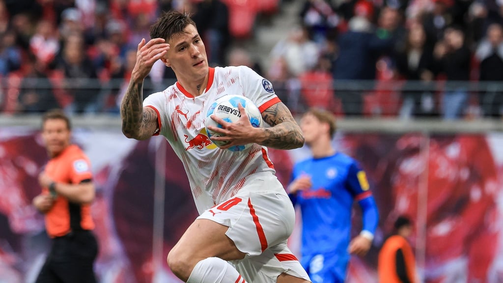 Leipzigs Spieler Benjamin Sesko hat sich wohl für einen Transfer zu Manchester United entschieden.