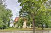 Auf den alten Kirchhof der Stephansgemeinde mit seinen hohen Bäumen zog sich Ernst Ortlepp zurück, um zu schreiben. 