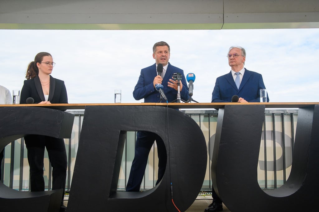Ministerpräsident Reiner Haseloff will 2026 Platz machen für CDU-Landeschef Sven Schulze.