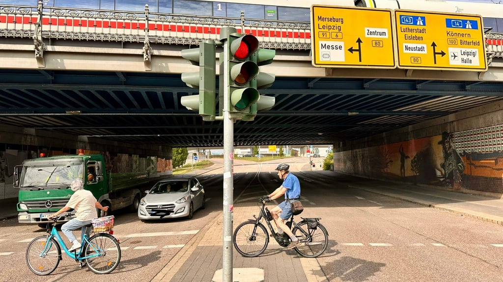 Die Delitzscher Straße in Halle (Saale) ist wieder frei.