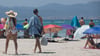 Sommer, Sonne, Strand? Seit einiger Zeit gibt es einen Urlaubstrend, der sich von klassischen Flugreisen unterscheidet.
