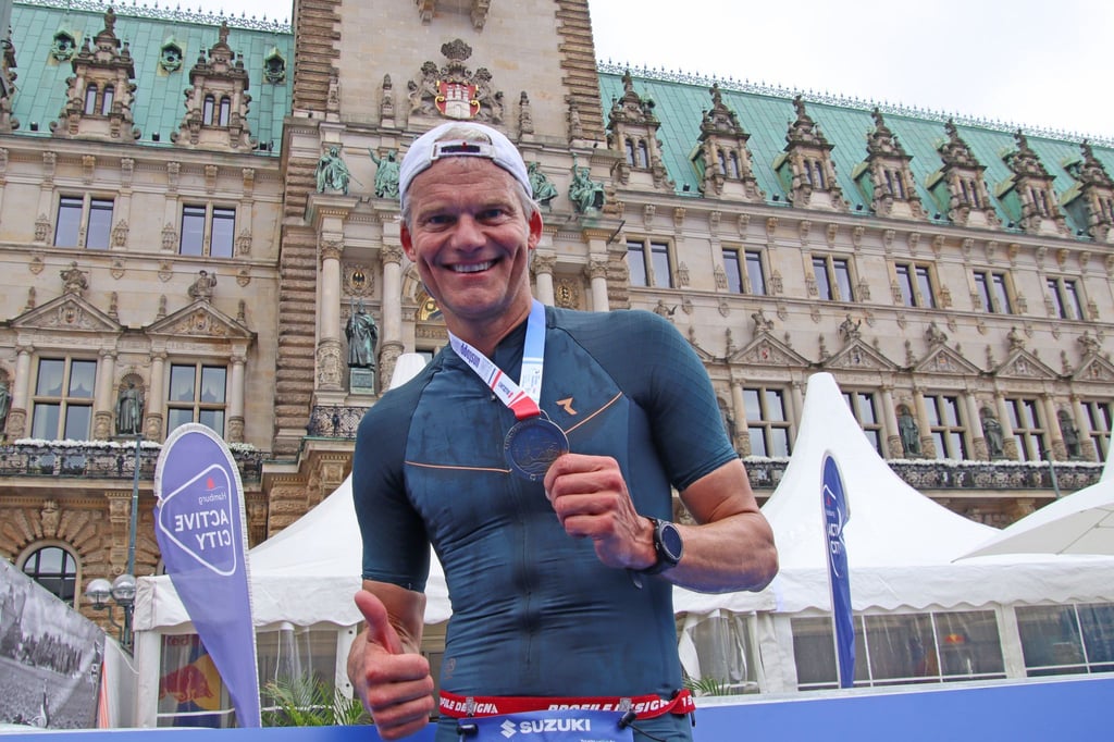 TV-Sprecher Thorsten Schröder hat erfolgreich den Triathlonwettbewerb Norseman absolviert. (Archivbild)