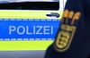 Wegen Beleidigung von Polizisten verhängte ein Gericht saftige Geldstrafen gegen zwei Männer.