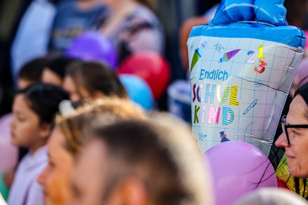 Die Schultüte, oder auch Zuckertüte, ist eine liebgewonnene Tradition zum Schulbeginn in Deutschland.