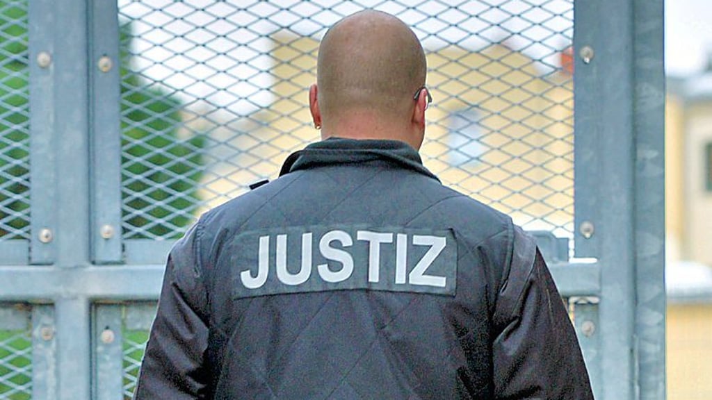 Wo werden Straftäter künftig hinter Gitter gebracht, weiter in Halle oder doch in Weißenfels?