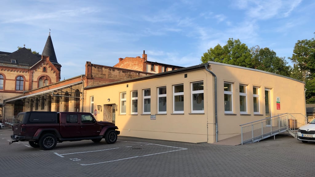 Im und am Anbau am ehemaligen Postgebäude in Quedlinburg sind umfangreiche Arbeiten für eine neue Nutzung erfolgt.