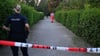 Die Polizei ist in der Kleingartenanlage im Einsatz.
