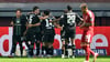 Hannover 96 jubelt über das Tor gegen Fortuna Düsseldorf.