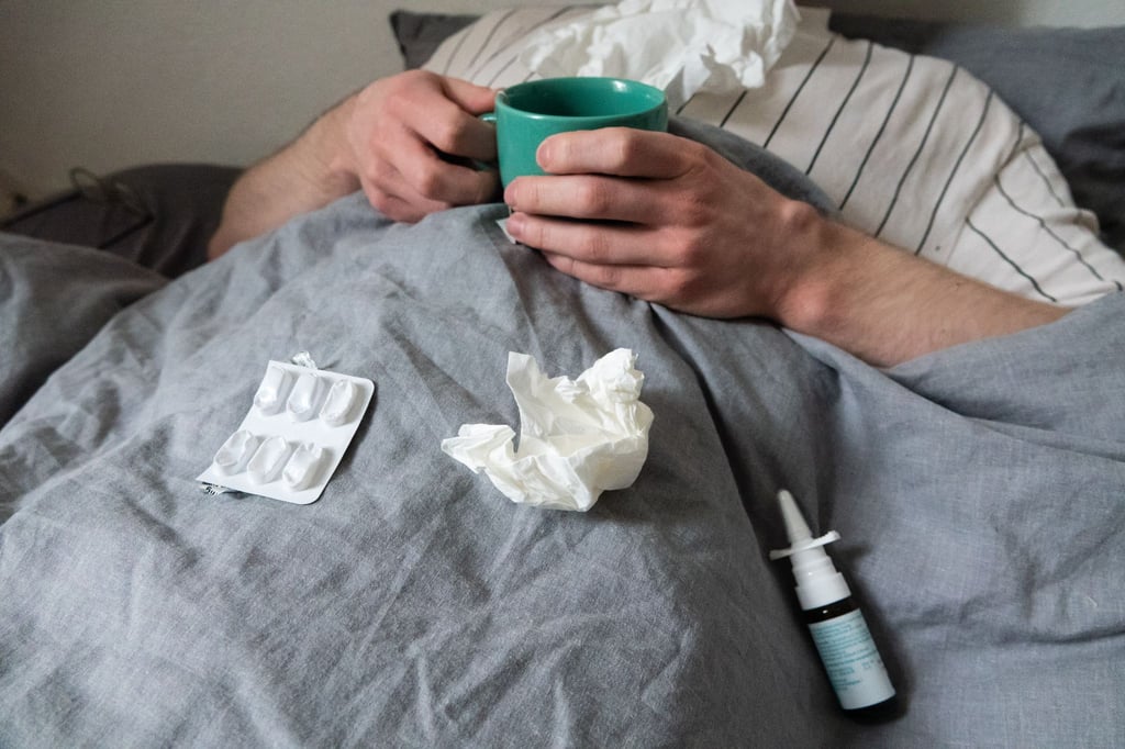 Besonders im Januar und Februar waren in Niedersachsen viele Beschäftigte wegen Grippe oder Erkältung krankgeschrieben. (Symbolbild)