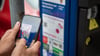 Gefahr per QR-Code: „Quishing“ kann auch im öffentlichen Raum lauern.