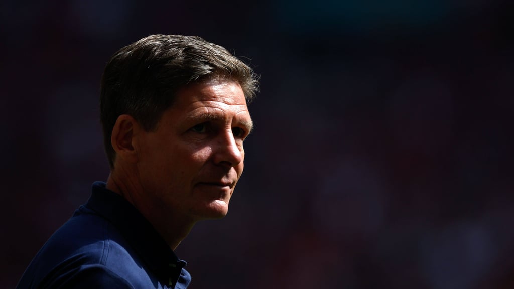 „Wenn du bestraft wirst und dich unschuldig fühlst, ist das hart”: Oliver Glasner.