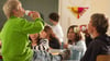 In Sachsen-Anhalt hat die Schule begonnen und in den Klassenzimmern ist es warm. Sört das Trinken dann im Unterricht?
