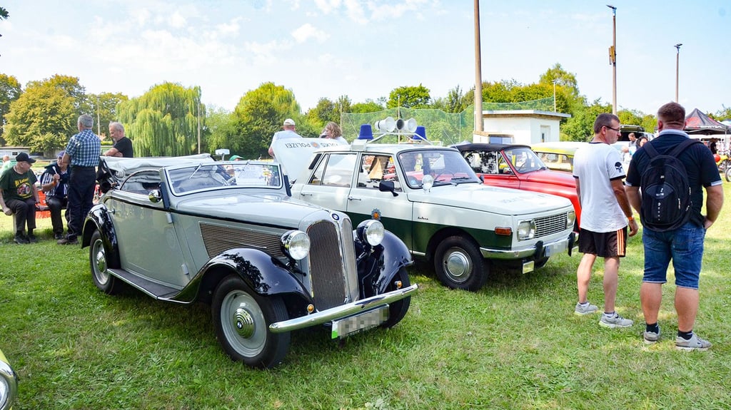 Historische Fahrzeuge aller Art konnten beim Oldtimer-und Simsontreffen in Hornhausen bestaunt werden.
