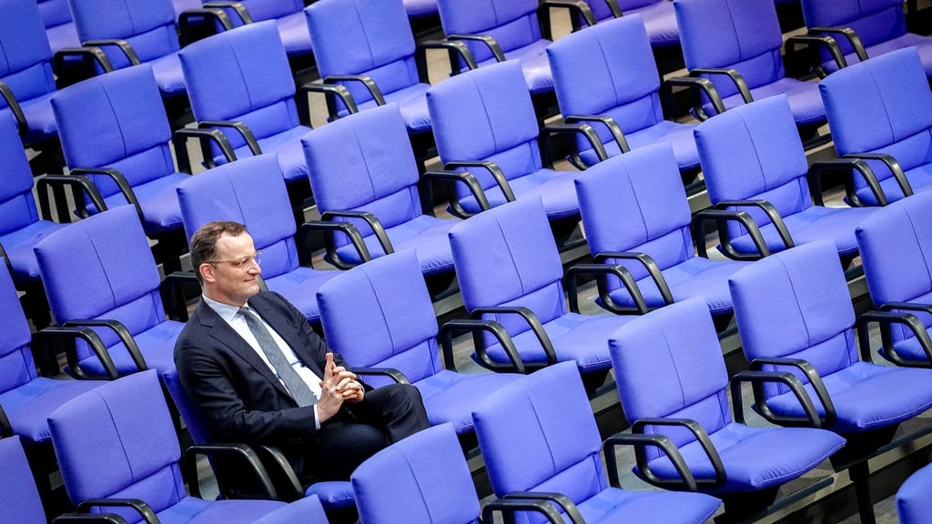 Unionsfraktionschef Jens Spahn (CDU) war bei der SPD zuletzt nicht wohlgelitten. (Archivbild)