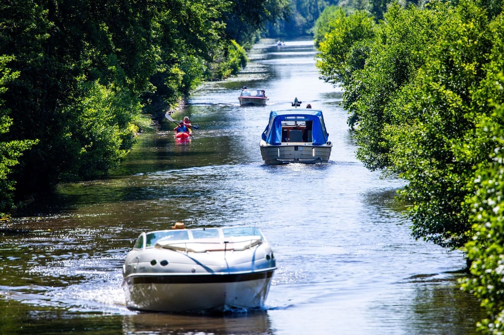 Mecklenburg-Vorpommern, Berlin und Brandenburg bieten viele Möglichkeiten für Freunde des Wassersports.