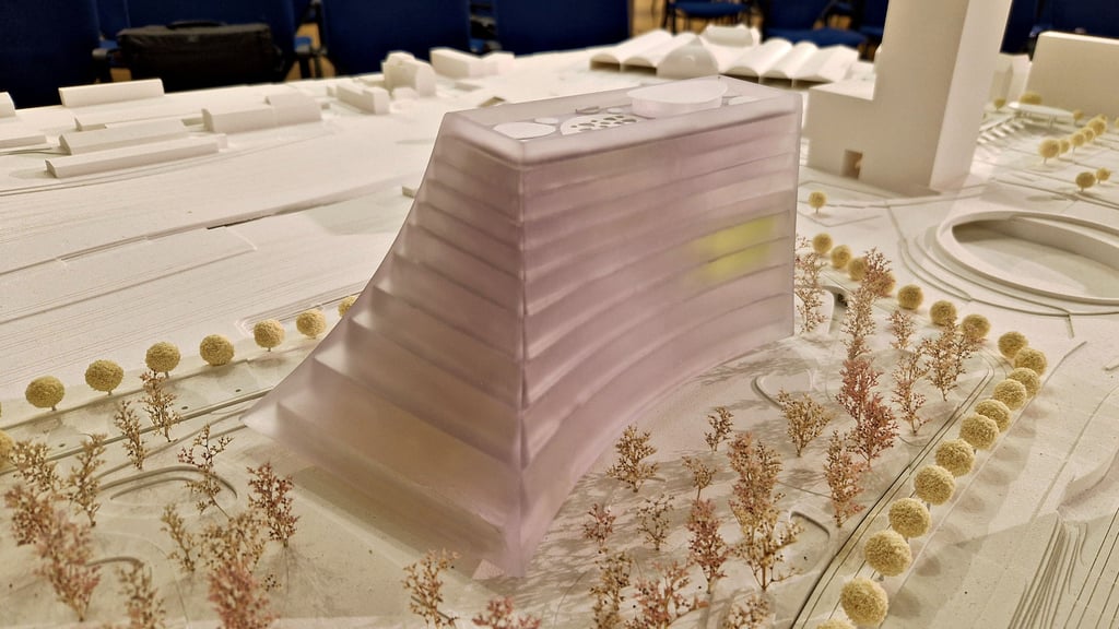 Noch ein Modell: So wird das Zukunftszentrum in Halle aussehen. Es soll am Riebeckplatz entstehen.