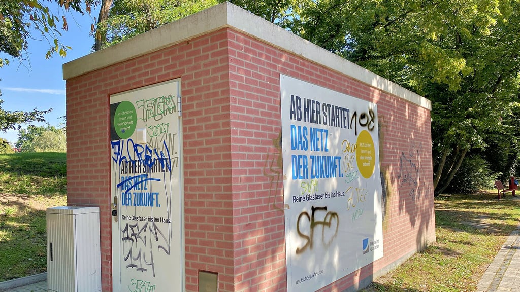 Graffitis werden in Biederitz zunehmende zum Ärgernis. Eine Fraktion des Gemeinderates möchte nun Eltern und Schulen mit ins Boot holen, um Aufklärung und Prävention zu fördern.