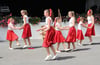 Die Mädchen des Karnevalsvereins aus Alsleben sorgten mit ihren Tänzen für gute Stimmung beim ersten Sommerfest.