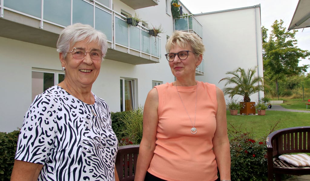 Ursula und Annett Koschmieder feierten kürzlich mit Geschäftspartnern und Freuden das runde Firmenjubiläum.