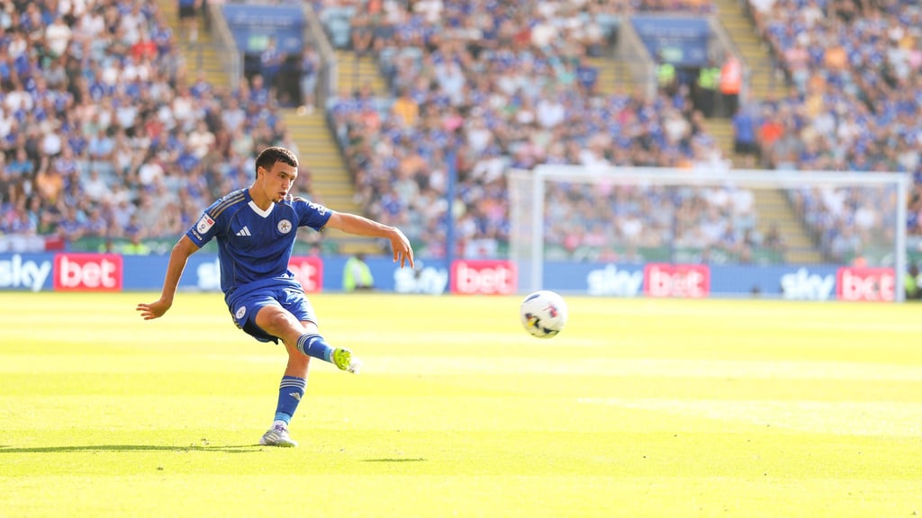 Erster Spieltag in der englischen Championship: Bilal El Khannouss.