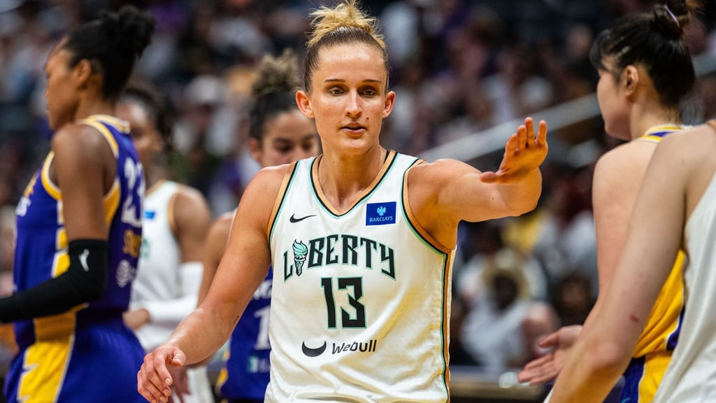 Leonie Fiebich findet die Dildo-Würfe bei WNBA-Spielen dumm (Archiv-Foto).