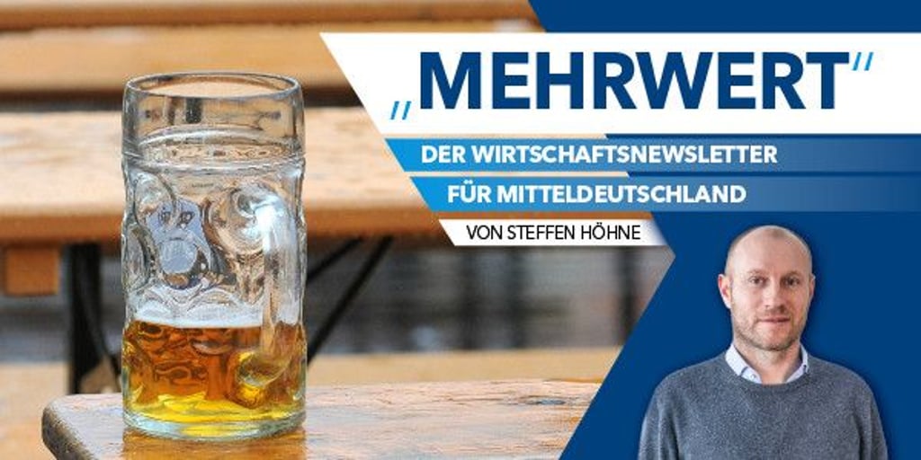 -7gtW9iD4cdECdbPK2b2M4ce6g8das Ferienende in Mitteldeutschland bedeutet für Viele auch das Urlaubsende. Freude und Kollegen tauschen nun fleißig Urlaubsbilder und Erfahrungen aus. Wie verregnet war es an der Ostsee? Wie heiß in Spanien und Südfrankreich?Die Kosten spielen natürlich auch immer eine Rolle. Im vergangenen Jahr erreichten die Urlaubsausgaben der Deutschen einen Höchststand: Laut der Deutschen Tourismusanalyse 2025 kostete ein Urlaub im Durchschnitt 1.544 Euro pro Person. Auf Reisen verzichten, will dennoch kaum jemand. Gespart wird dann eher bei Restaurantbesuchen.Meine Erfahrung auf der Ostseeinsel Rügen: Am Wochenende musste in Gaststätten unbedingt ein Platz reserviert werden, in der Woche gab es immer ausreichend freie Tische. Fischgerichte sind unter 20 Euro kaum noch zu bekommen, eine Familie mit zwei Kindern geht unter 100 Euro dann kaum aus dem Lokal.image_257-91666987_0813172719901.jpgAufgrund der kühlen und regnerischen Witterbung blieben ab Mitte Juli und Anfang August viele Biergärten leer.