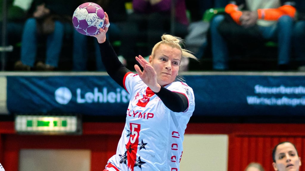 Zehn Jahre ging Antje Döll für Ludwigsburg beziehungsweise Bietigheim auf Torejagd. Nach der Pleite des Vereins startet nun in Neckarsulm ein neues Kapitel.
