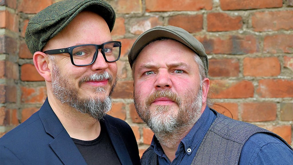 Die Hengstmann-Brüder Tobias und Sebastian treten am Sonntag, 31. August, im Restaurant „Weißer Schwan“ auf.