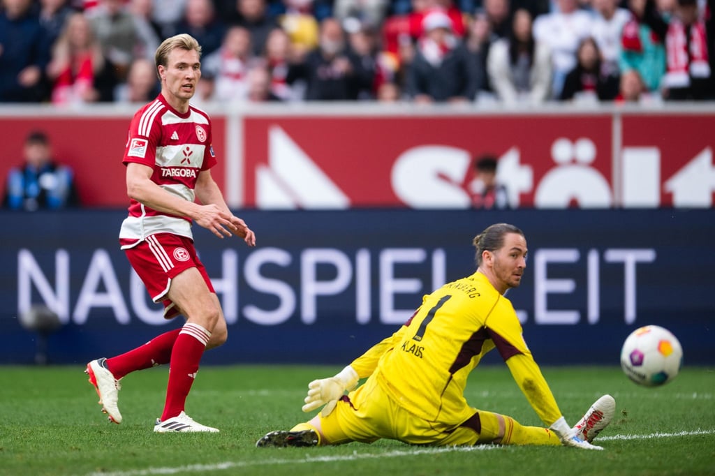 Von Vincent Vermeij (l) werden auch bei Dynamo Dresden Tore erwartet.